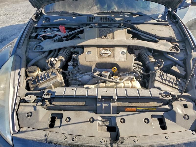 2014 Nissan 370z Base