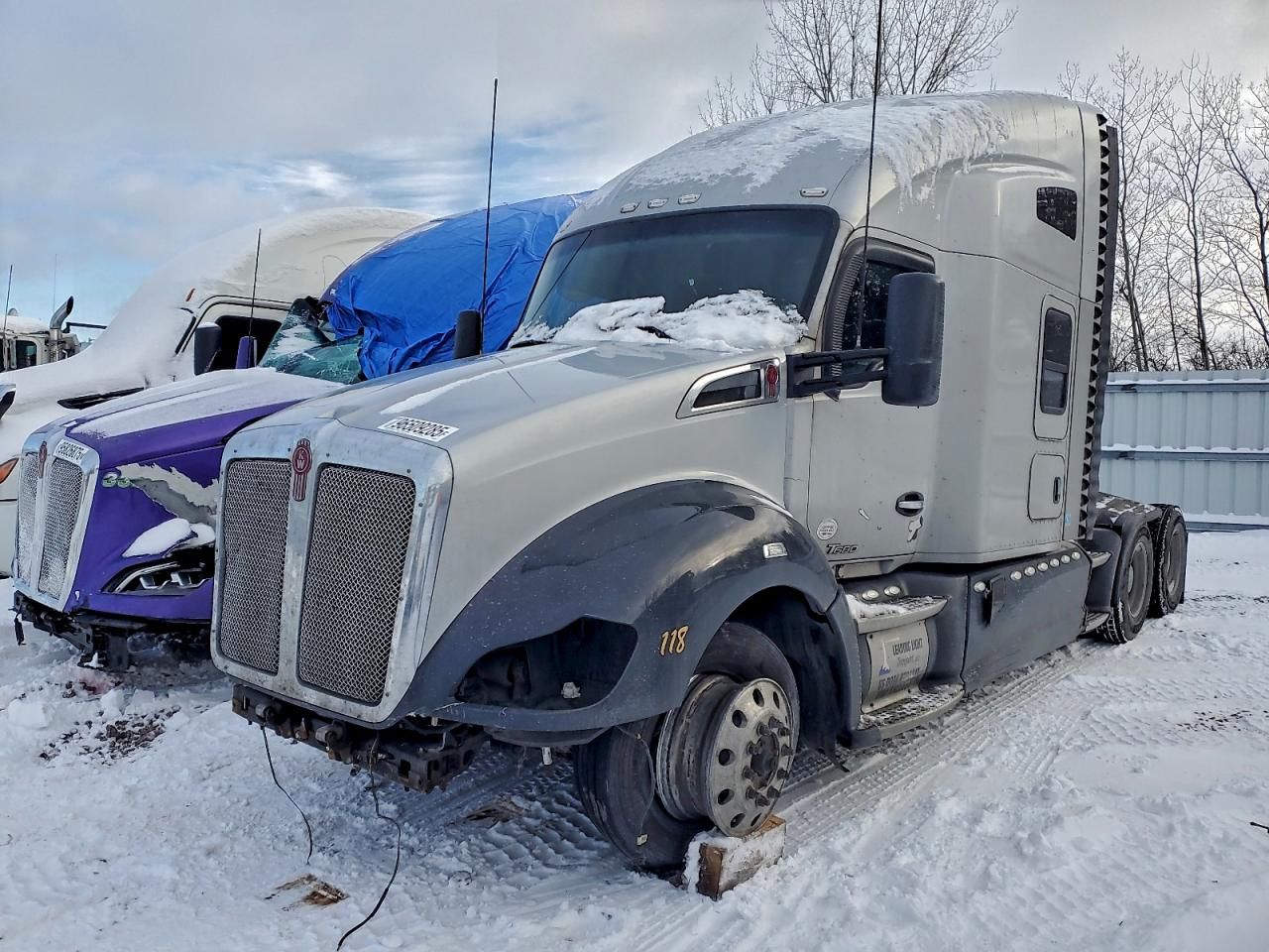 2015 Kenworth Construction T680