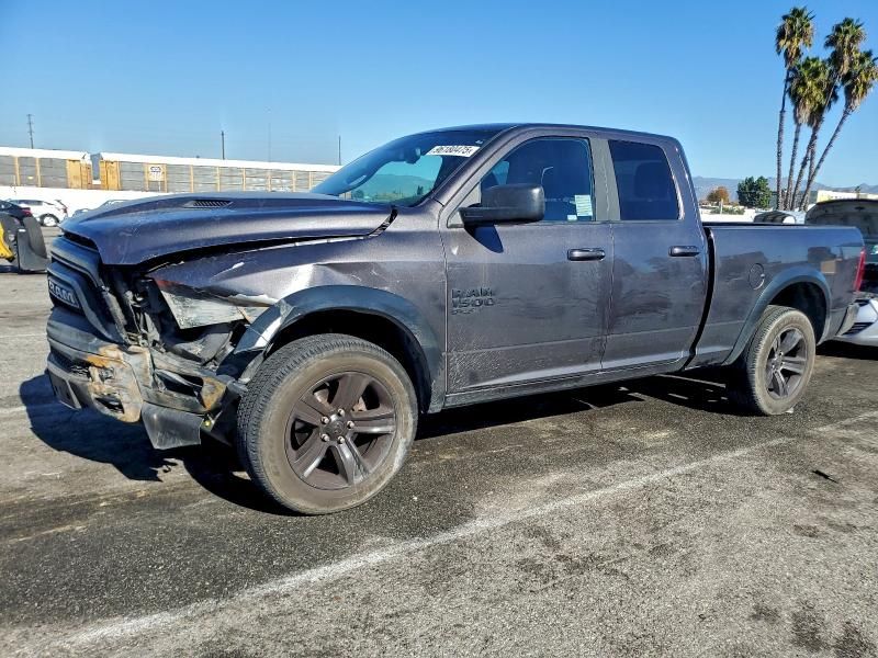 2022 Dodge Ram 1500 Classic slt