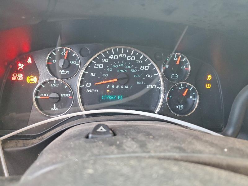 2017 Chevrolet Express Utility / Service Van
