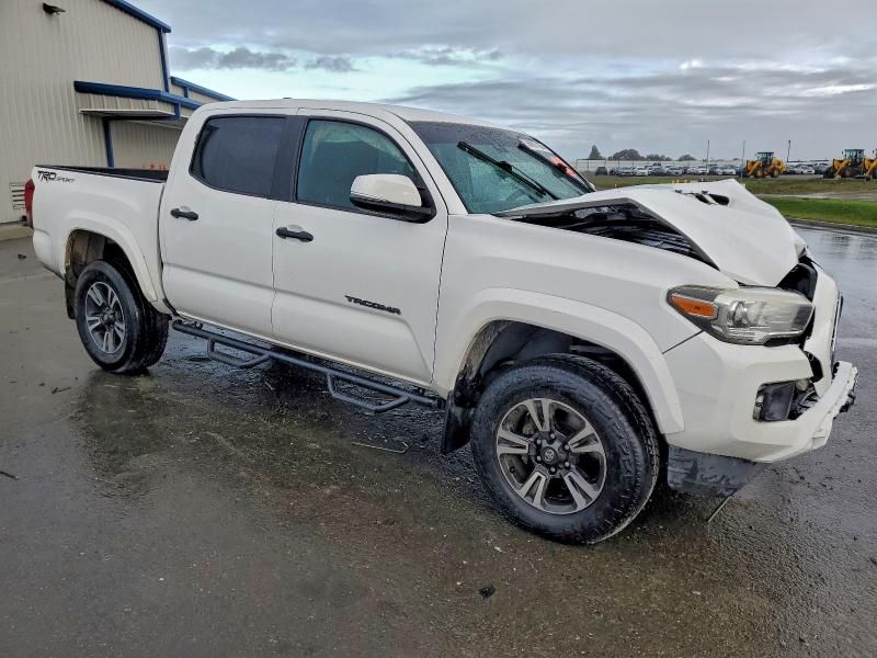2018 Toyota Tacoma Double cab