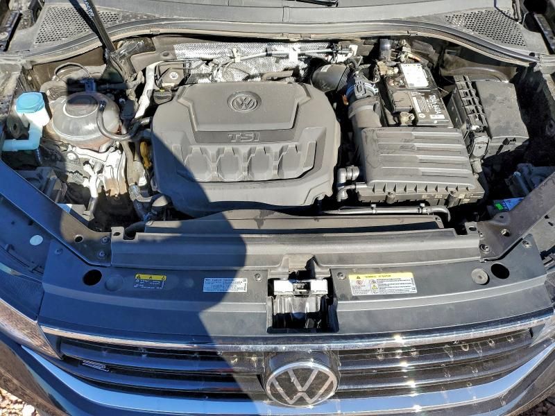 2023 Volkswagen Tiguan se R-line Black