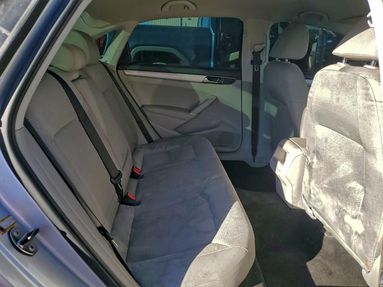 2017 Volkswagen Passat s