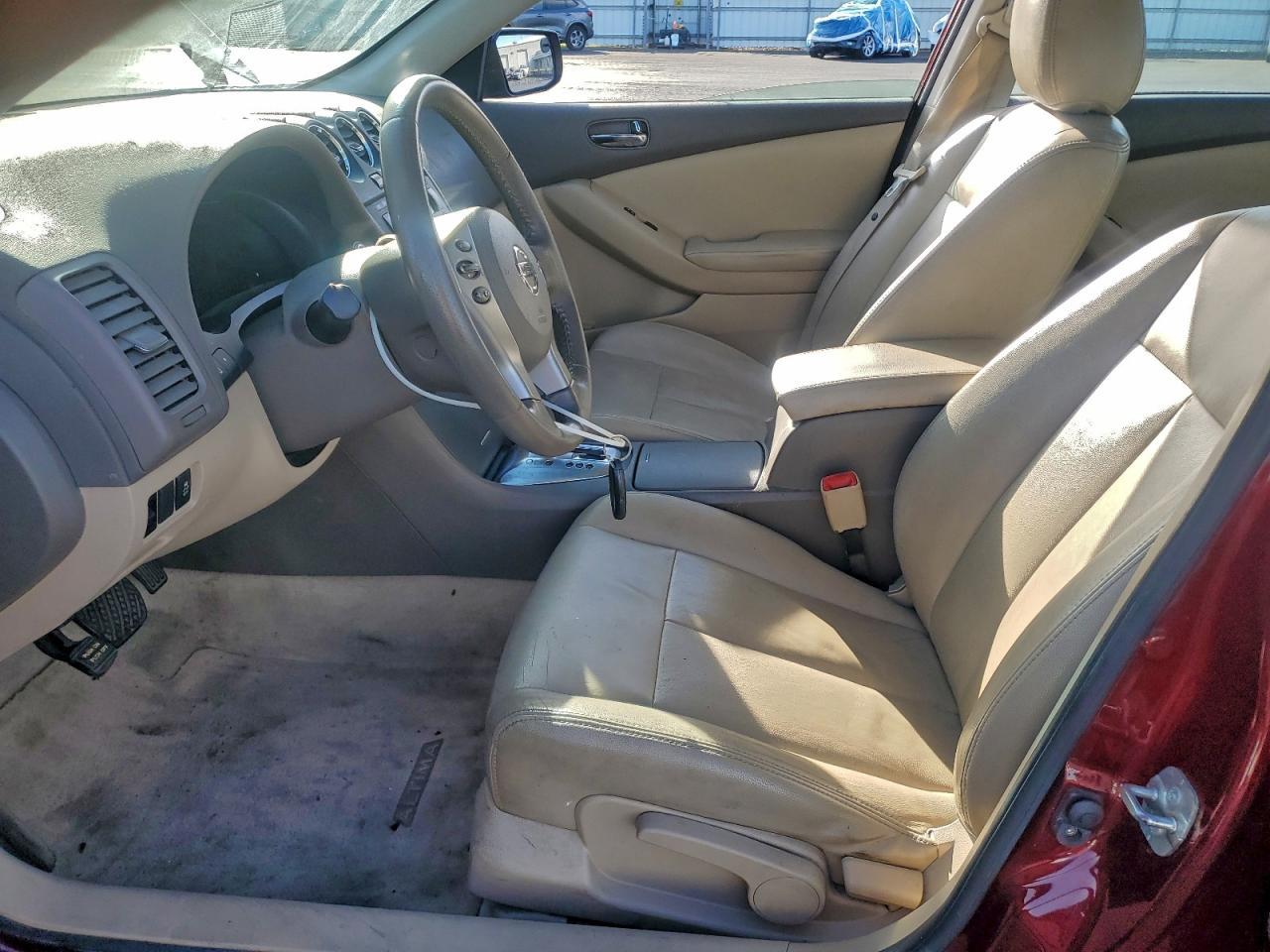 2011 Nissan Altima Base