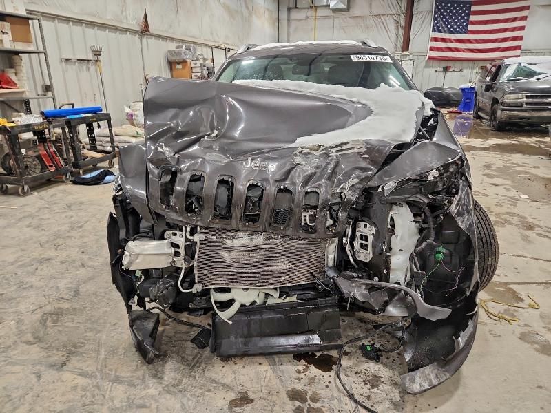 2018 Jeep Cherokee Overland