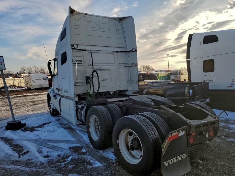 2019 Volvo VNL Semi Truck
