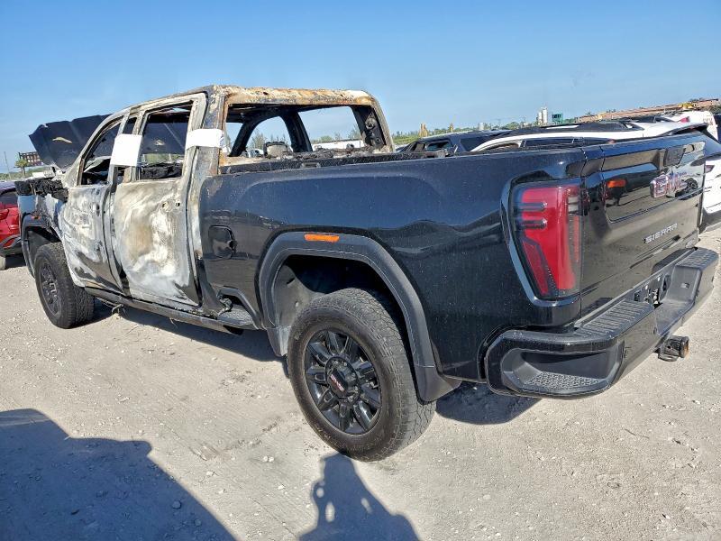 2025 GMC Sierra K2500 AT4