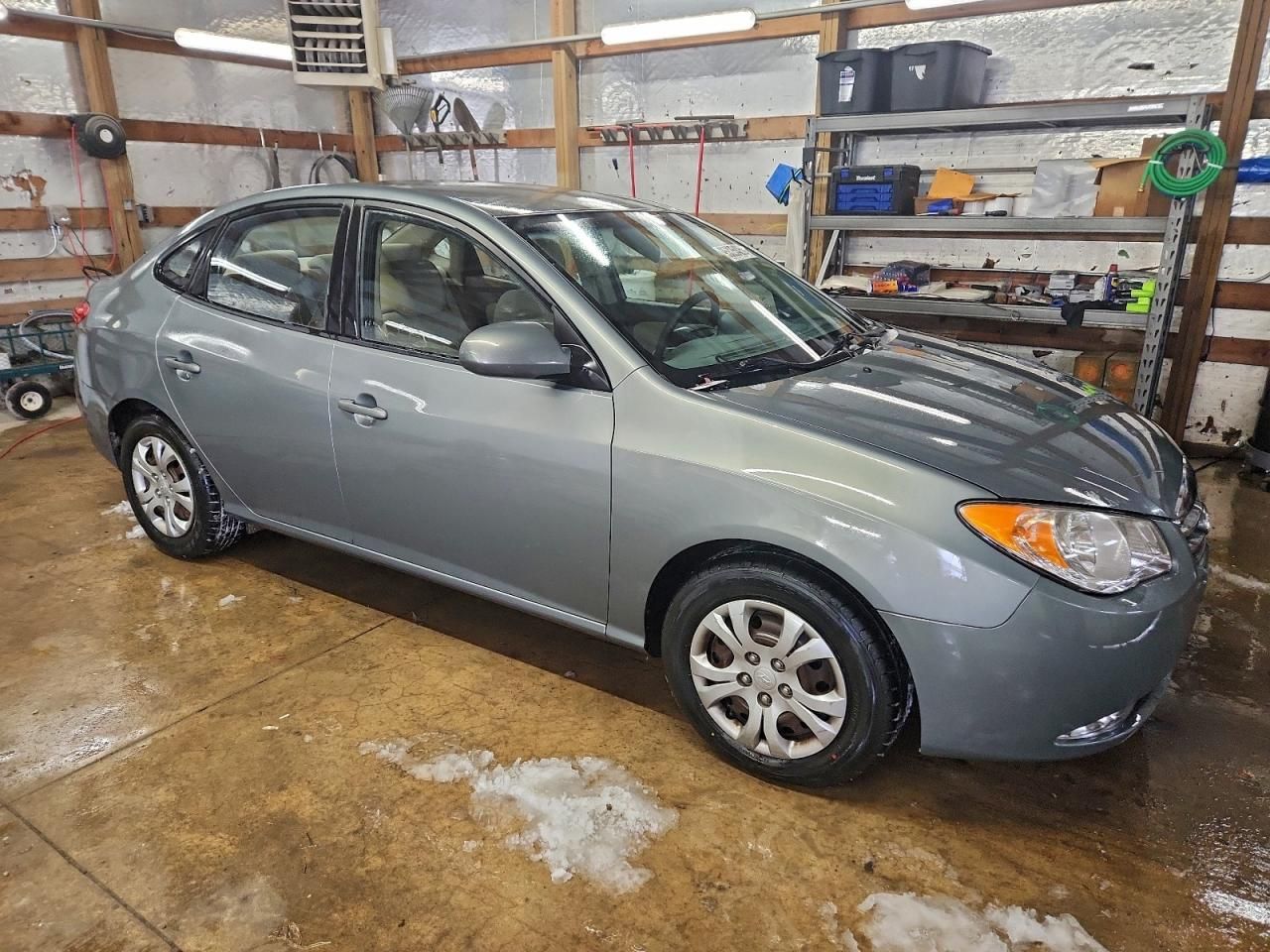 2010 Hyundai Elantra Blue