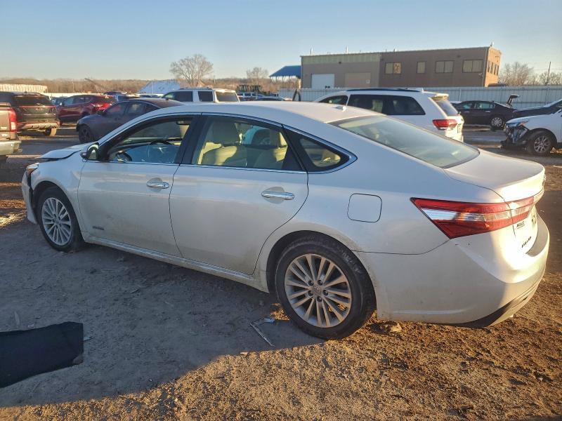 2013 Toyota Avalon Hybrid