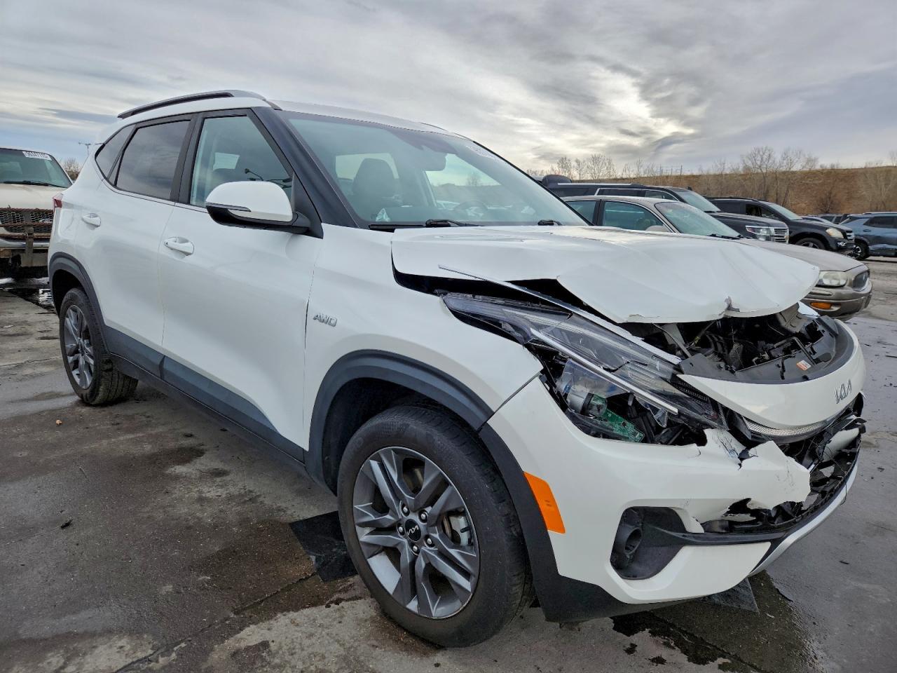 2023 KIA Seltos s