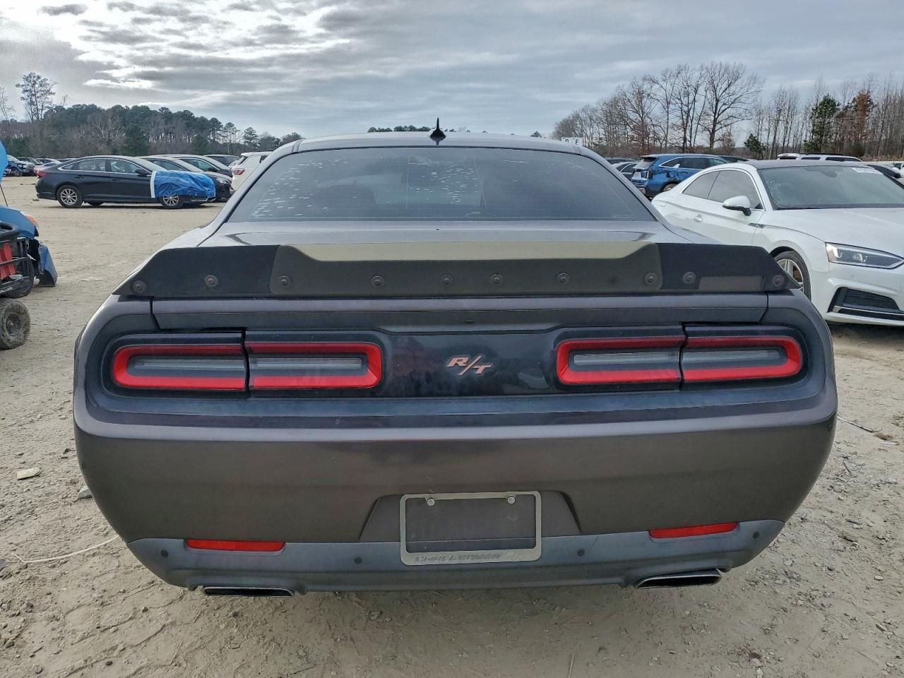2015 Dodge Challenger sxt
