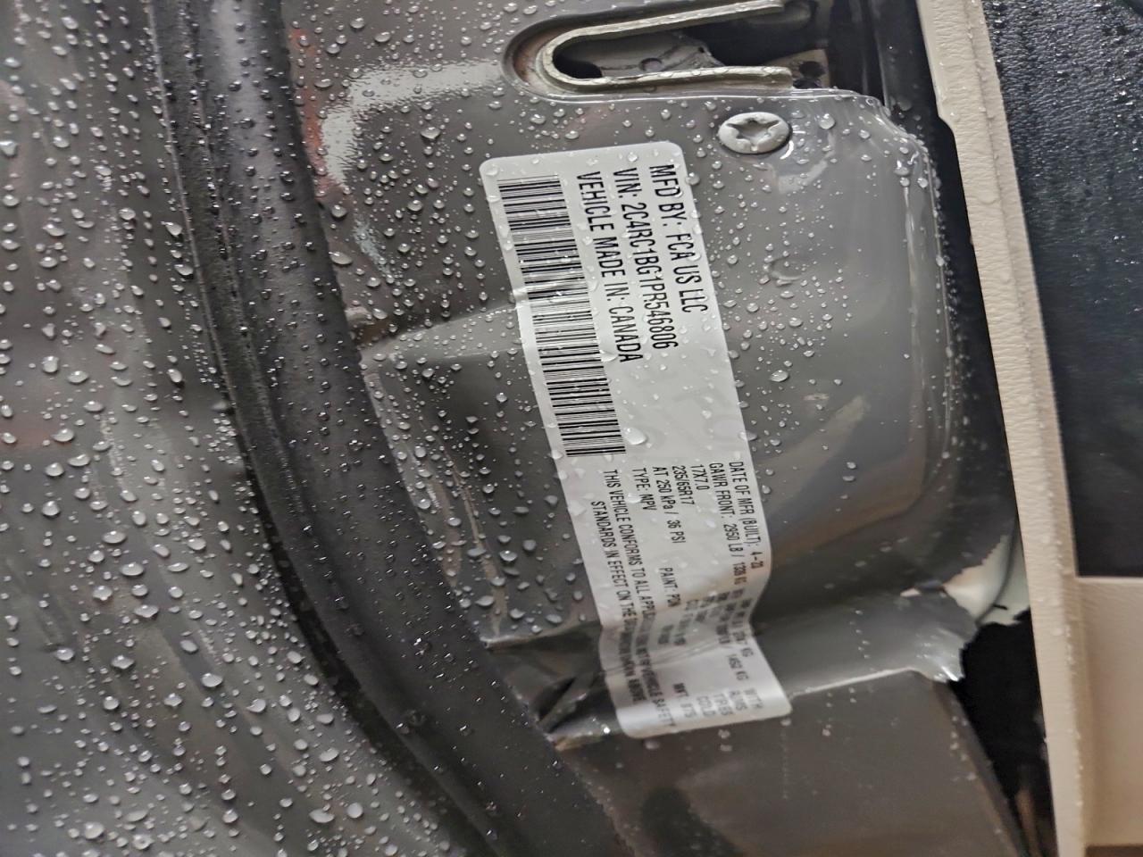 2023 Chrysler Pacifica Touring l