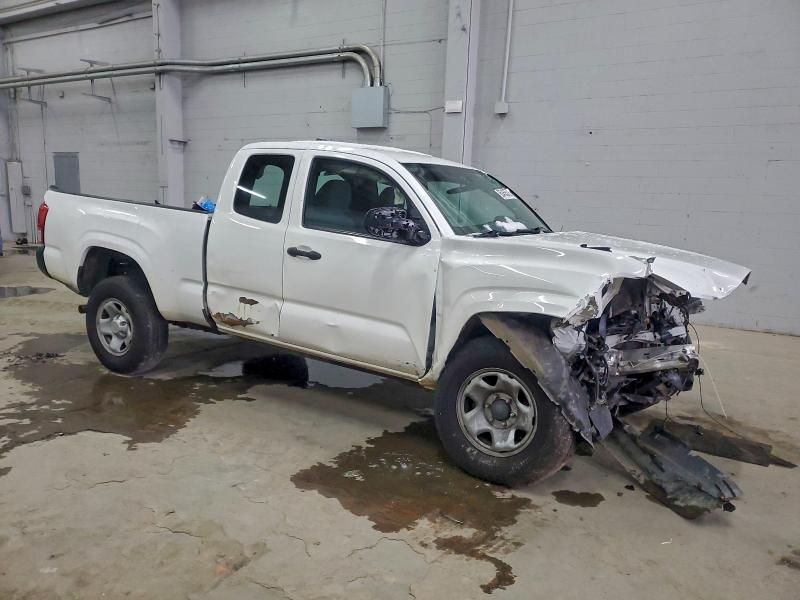 2017 Toyota Tacoma Access cab