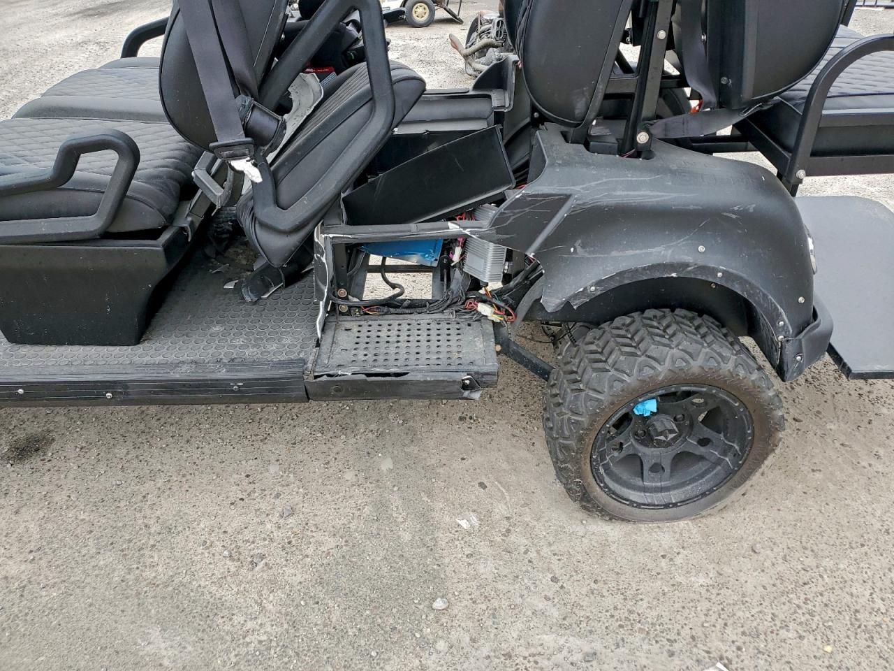 2023 Epic Electric E60fx