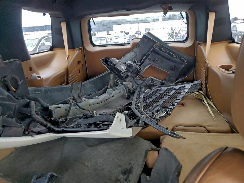 2017 Cadillac Escalade Platinum