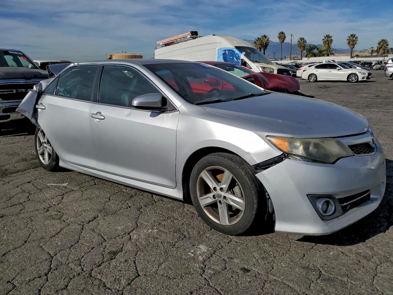 2014 Toyota Camry l