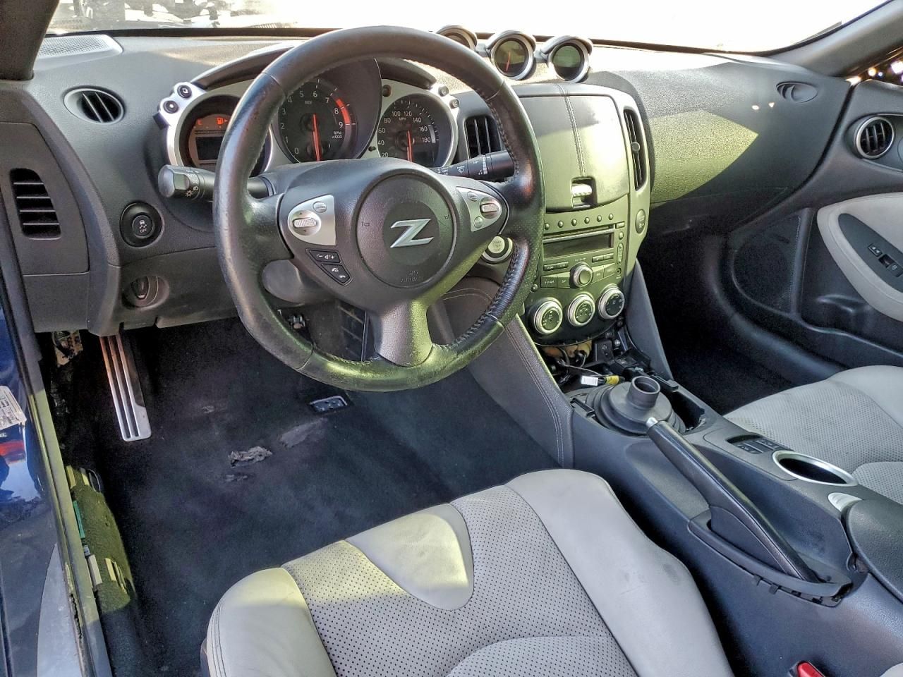 2014 Nissan 370z Base