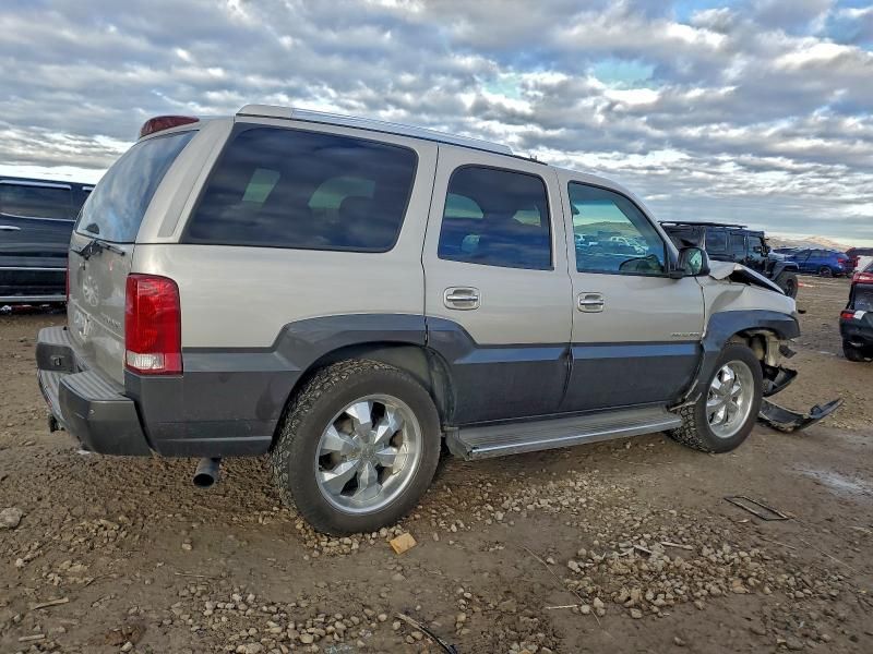 2005 Cadillac Escalade Luxury
