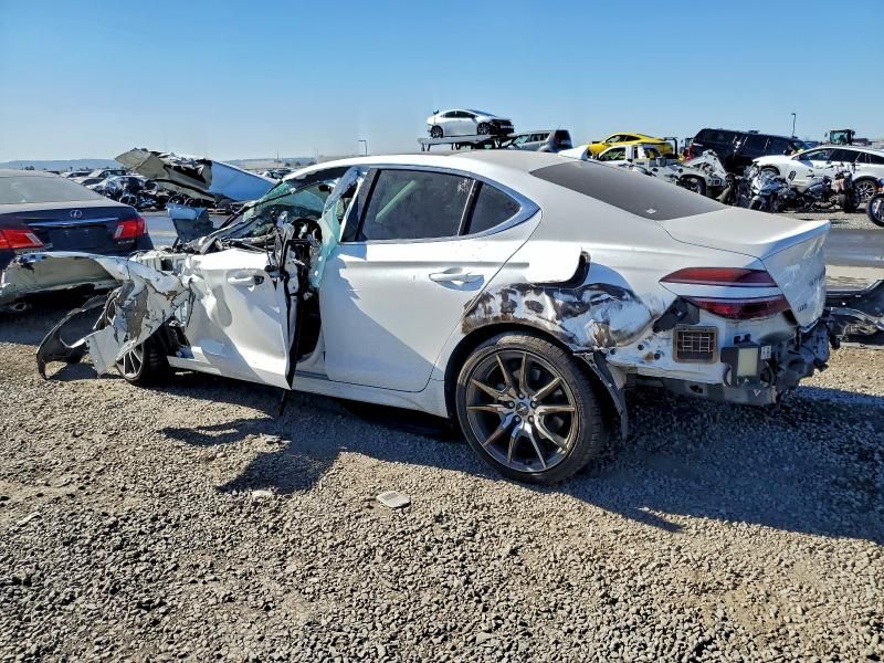 2022 Genesis G70 Base