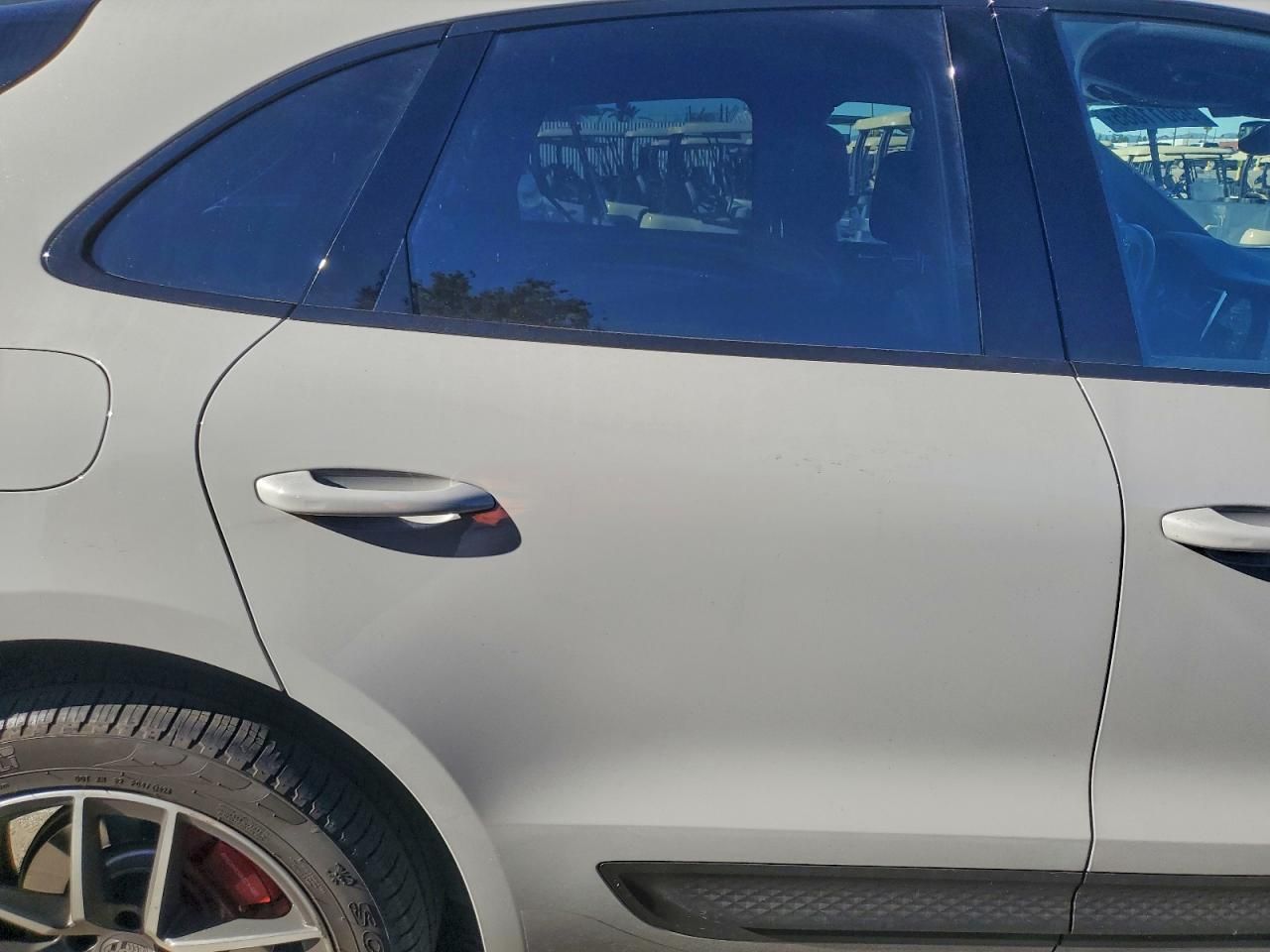 2024 Porsche Macan s