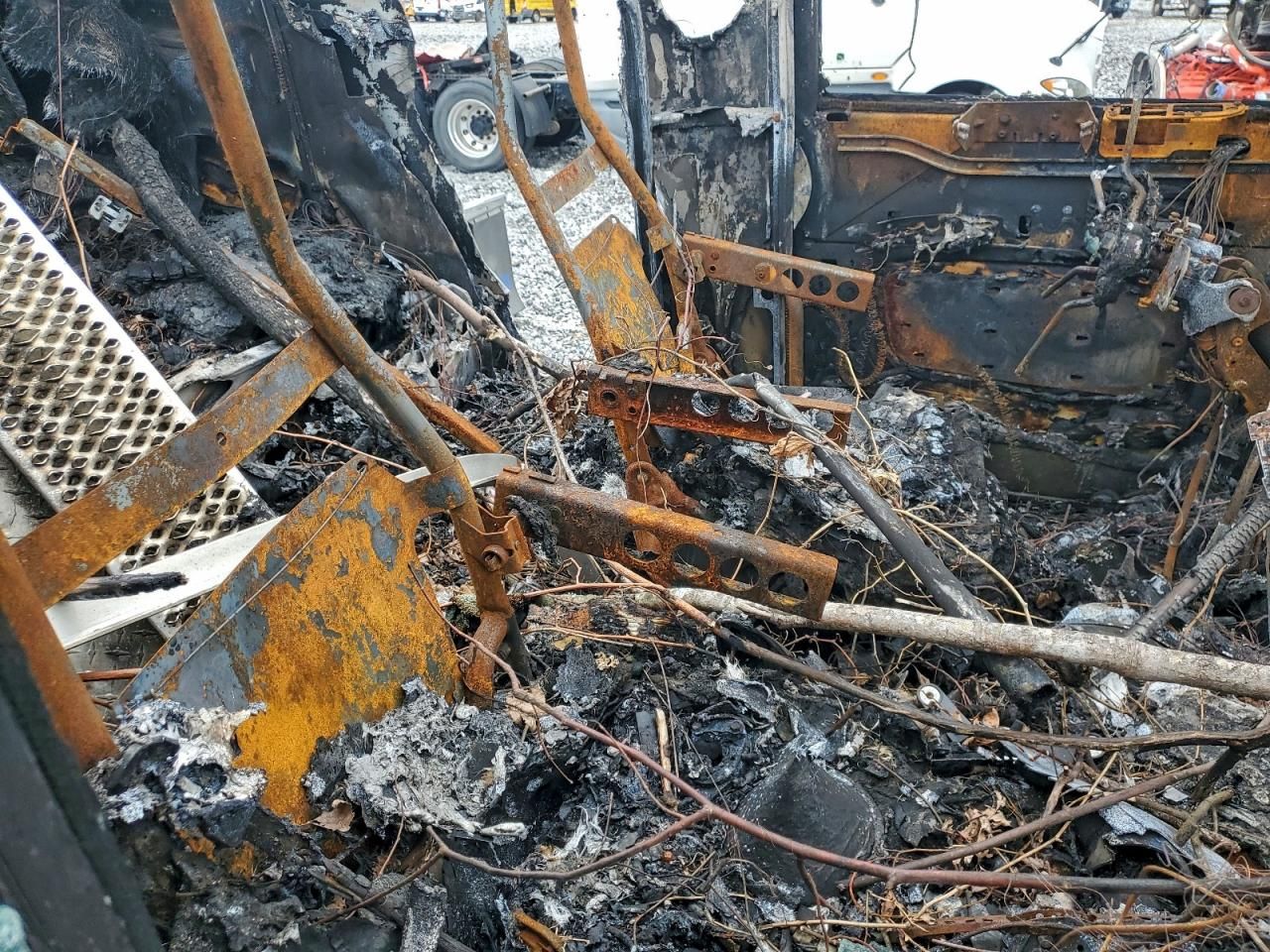 2020 Peterbilt 389 Semi Truck