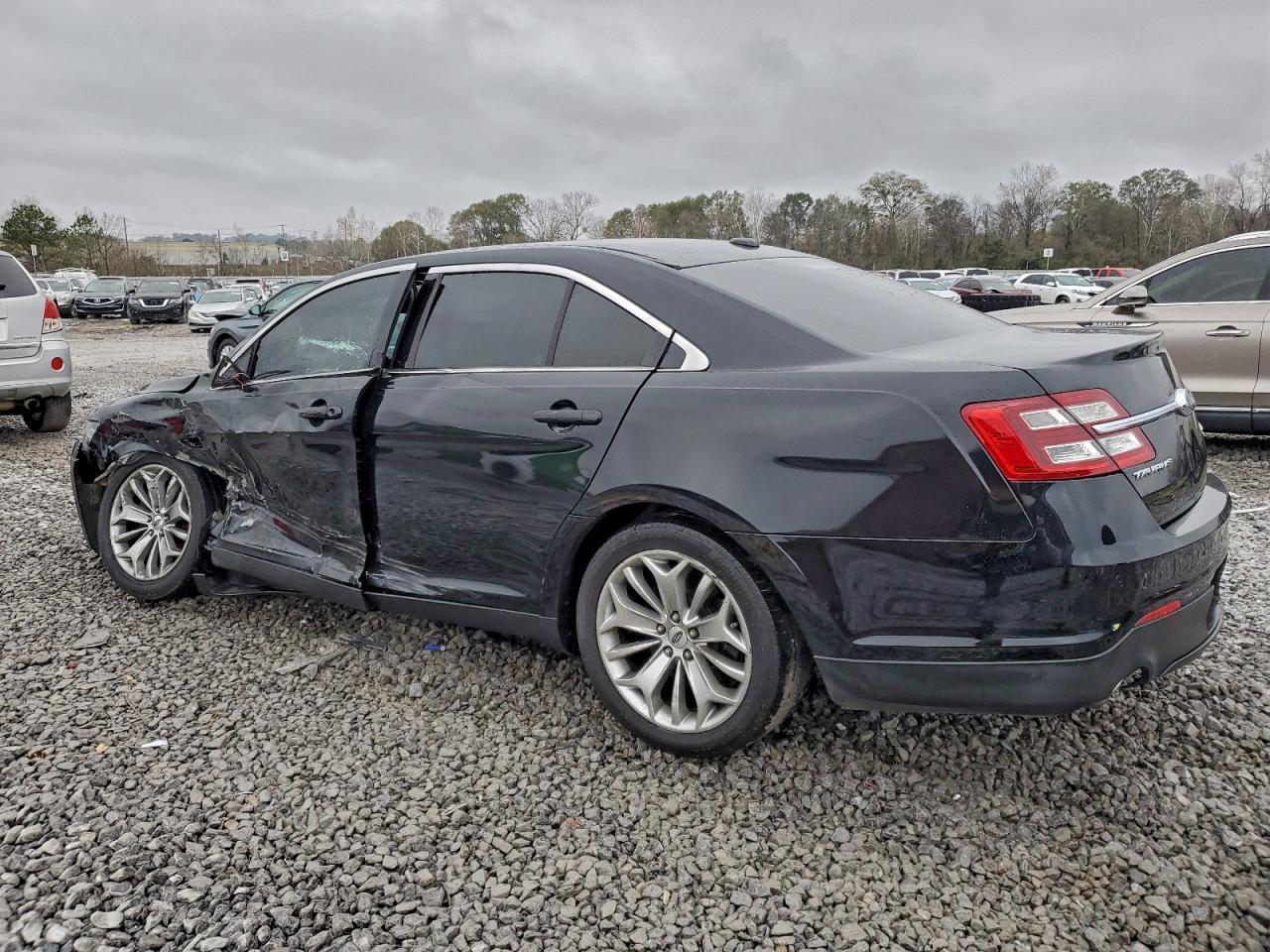 2016 Ford Taurus Limited