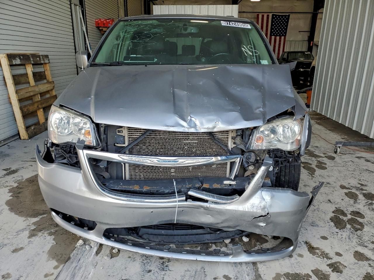 2016 Chrysler Town & Country Touring