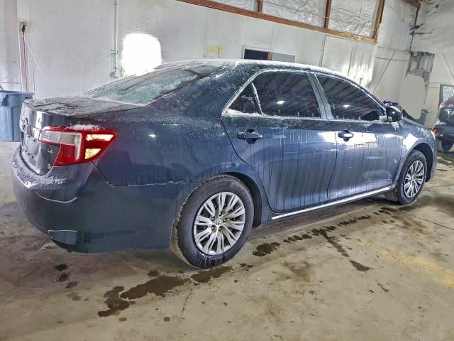 2014 Toyota Camry le