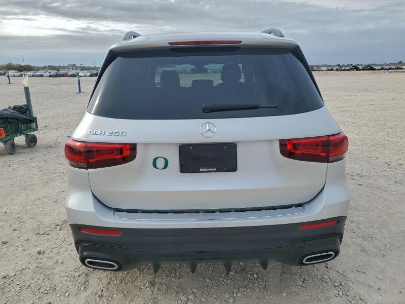 2021 Mercedes-Benz Glb 250