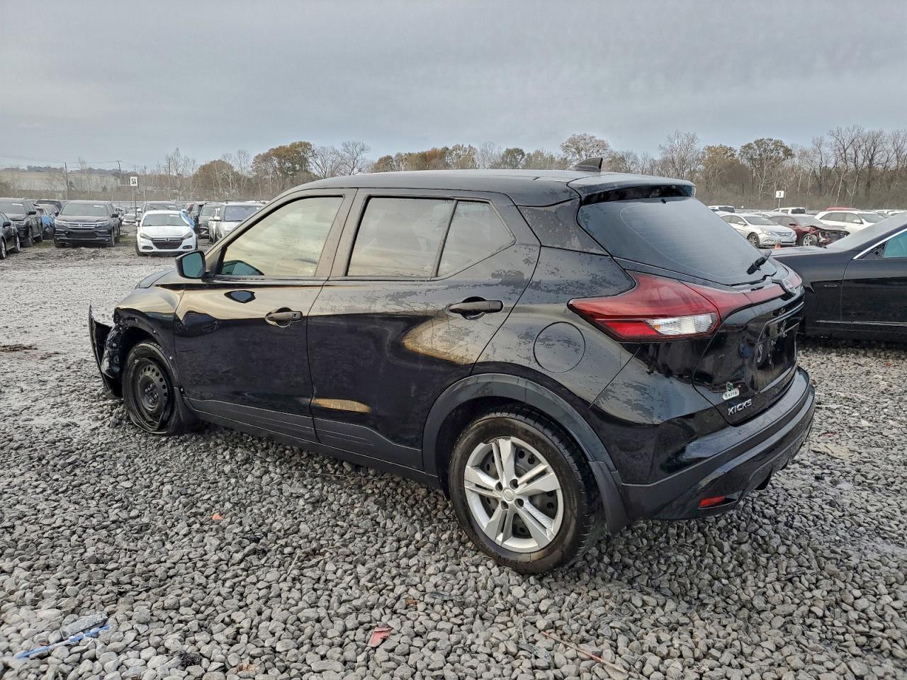 2024 Nissan Kicks s
