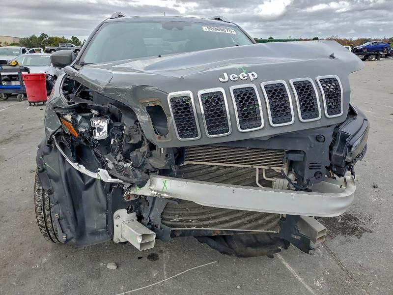 2021 Jeep Cherokee Latitude Plus