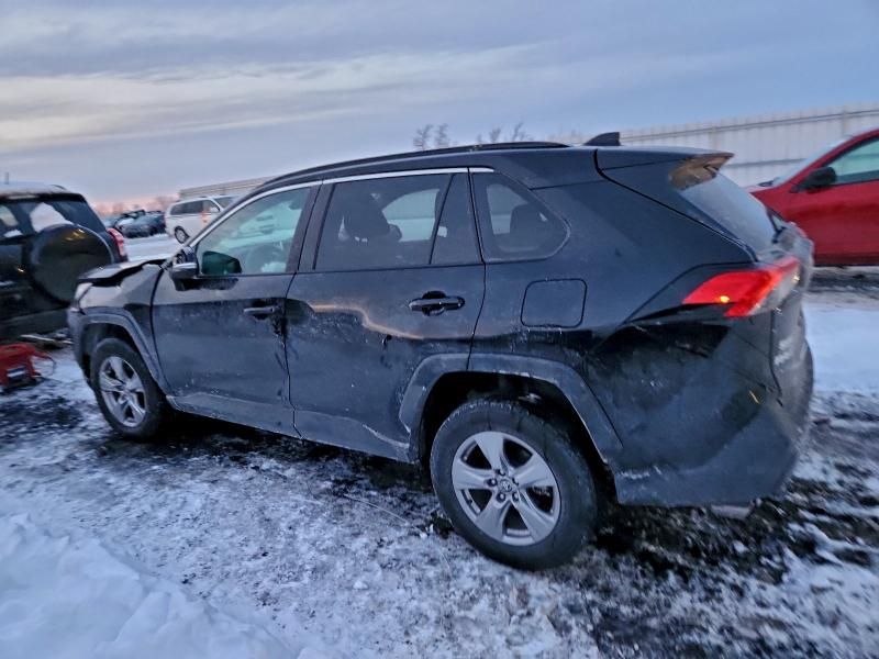 2025 Toyota Rav4 xle