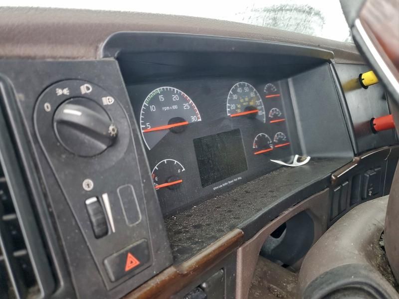 2018 Volvo Vnl Semi Truck