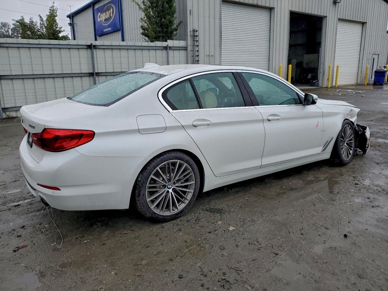 2019 BMW 530 i
