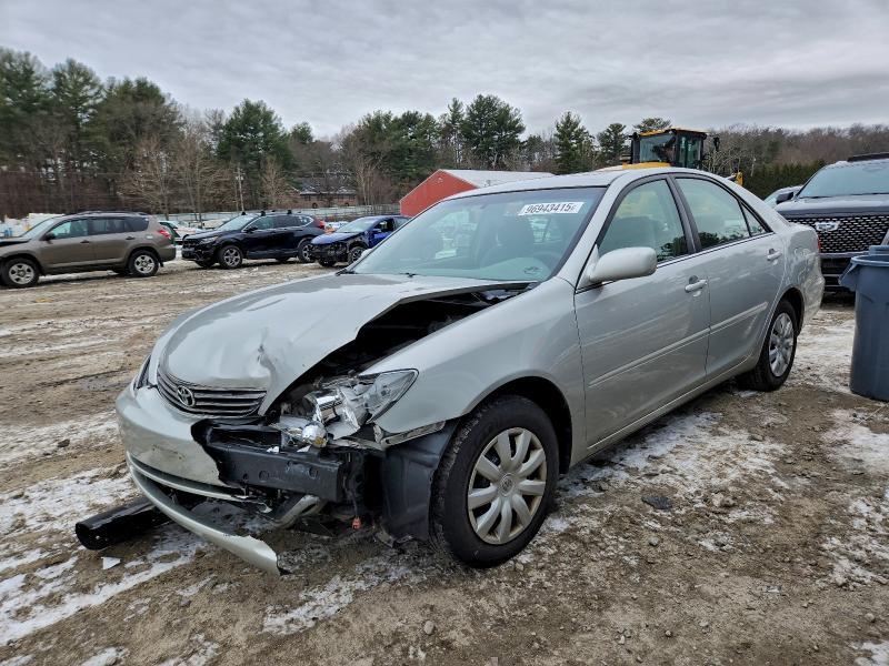 2005 Toyota Camry le