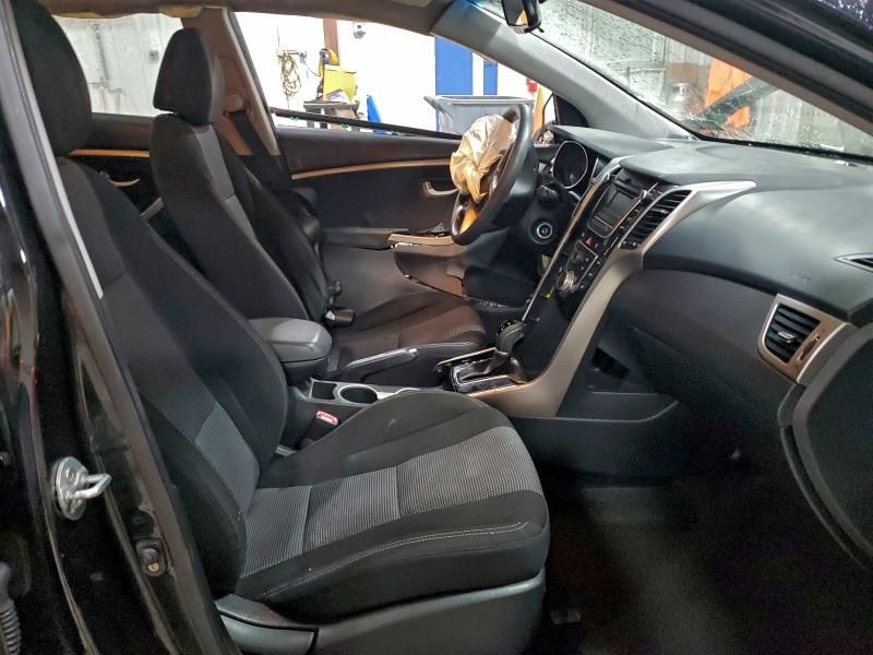 2013 Hyundai Elantra gt Base