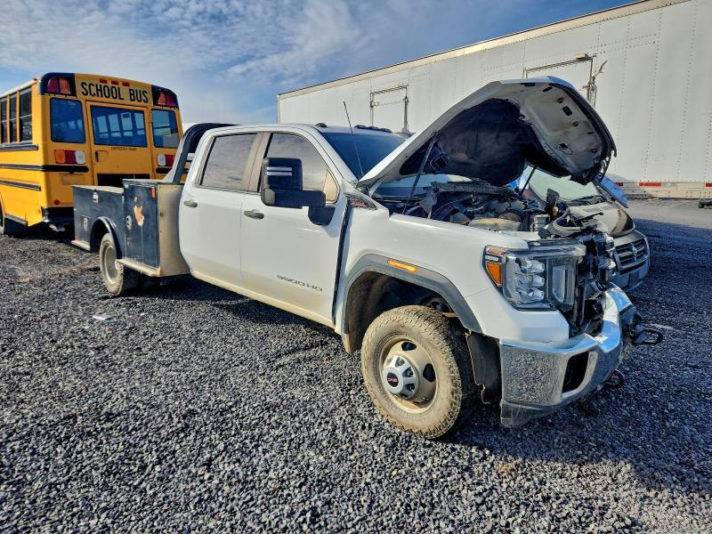 2021 GMC Sierra K3500 Truck cab and Chassis