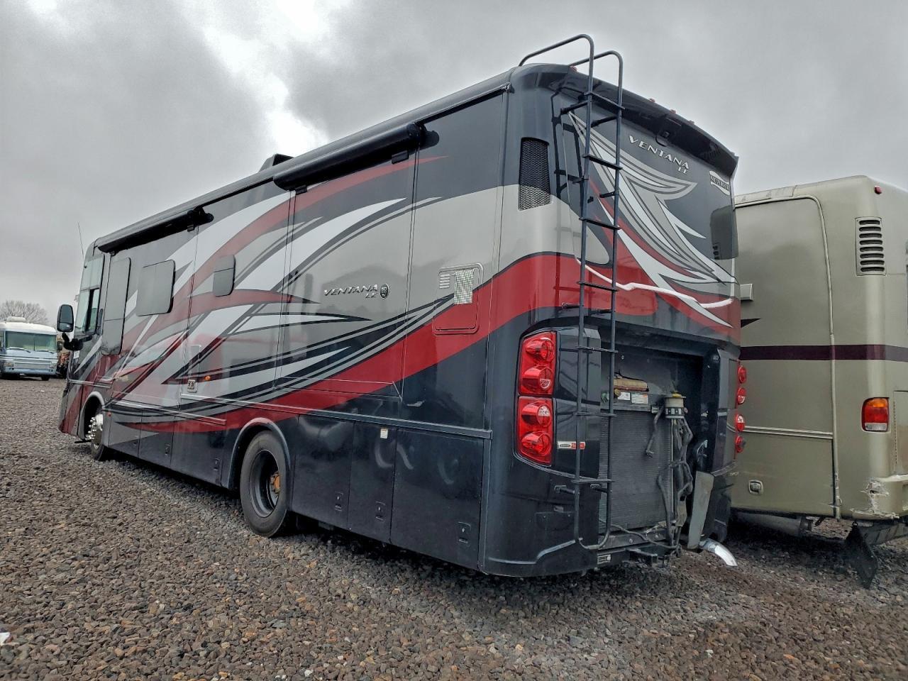2018 Freightliner Chassis XC