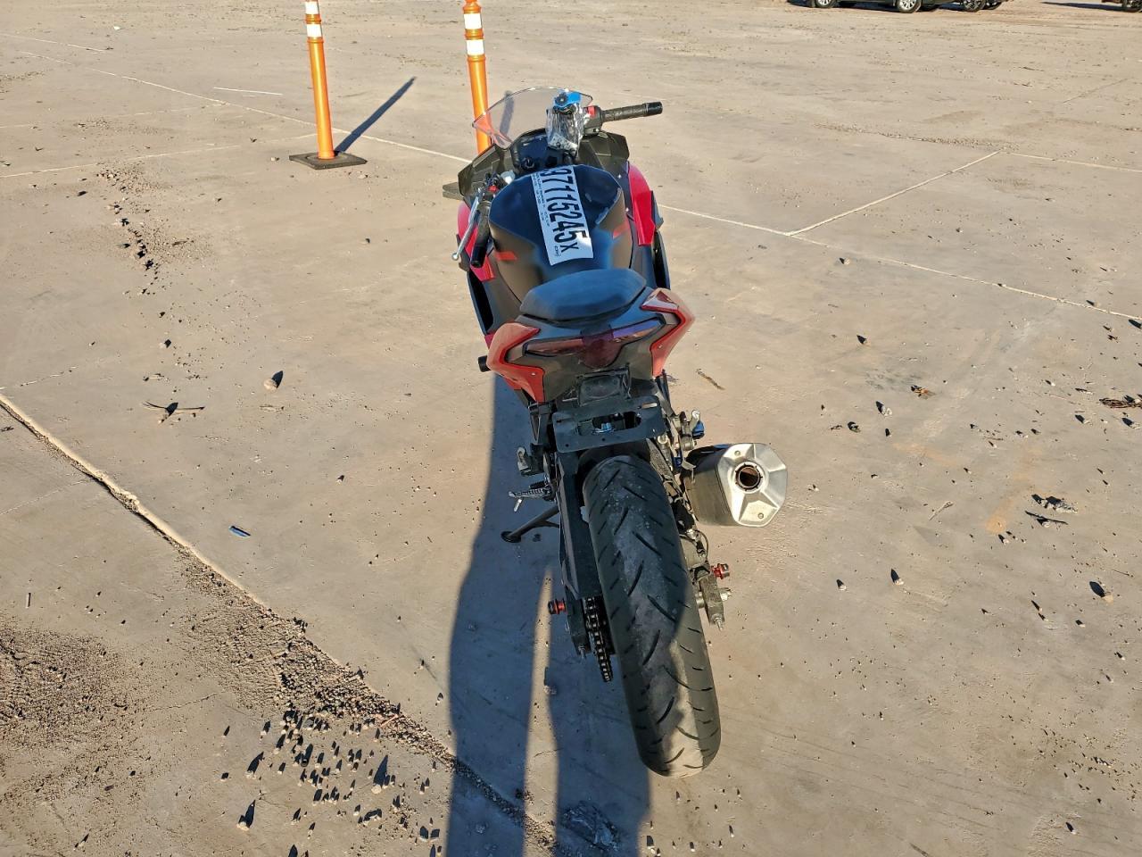 2024 Kawasaki EX500