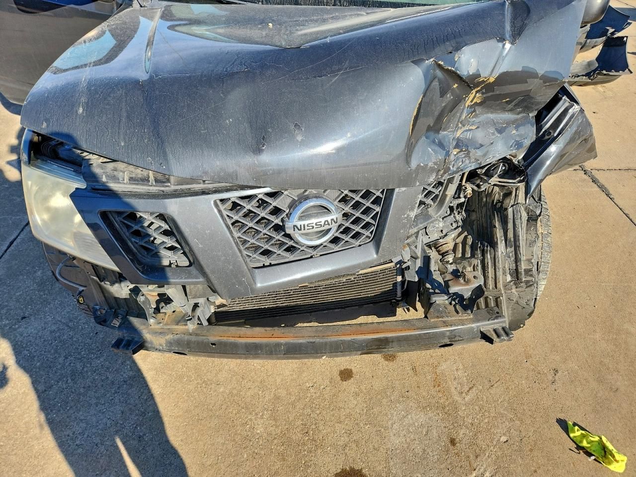 2012 Nissan Frontier s