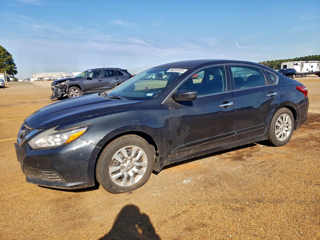 2016 Niss Altima 2.5