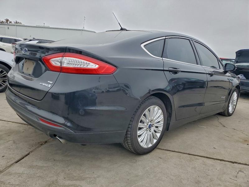 2015 Ford Fusion se Hybrid