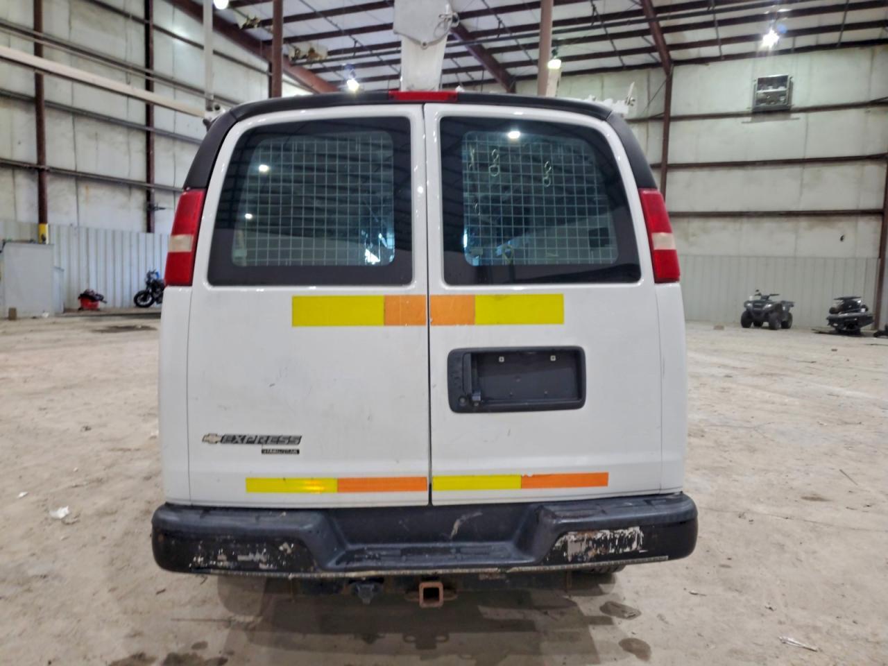 2013 Chevrolet Express G2500