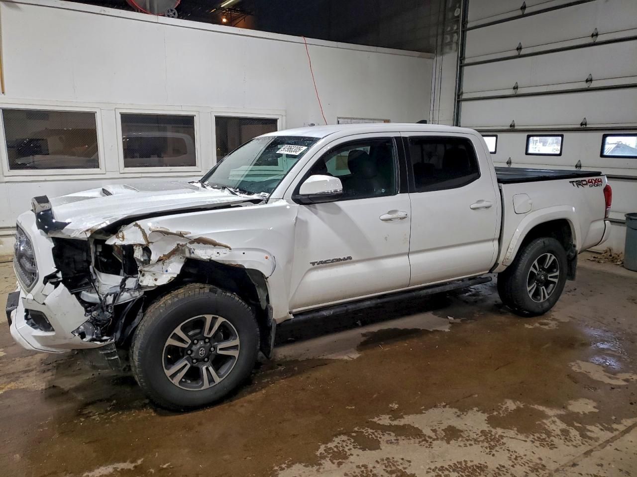 2017 Toyota Tacoma Double cab