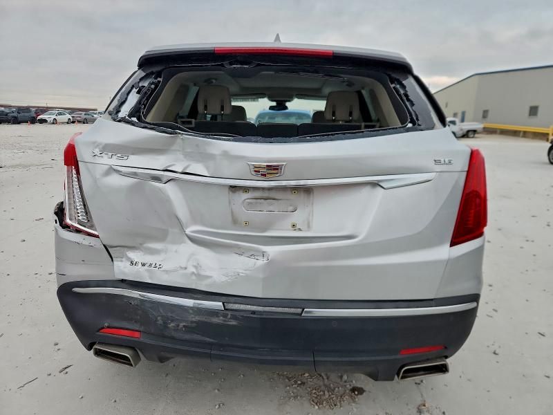 2018 Cadillac XT5 Luxury