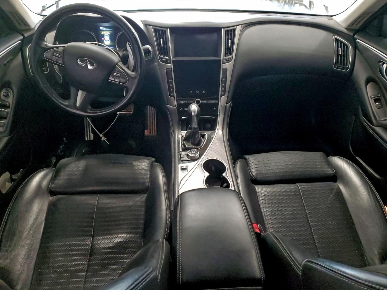 2016 Infiniti Q50 Premium