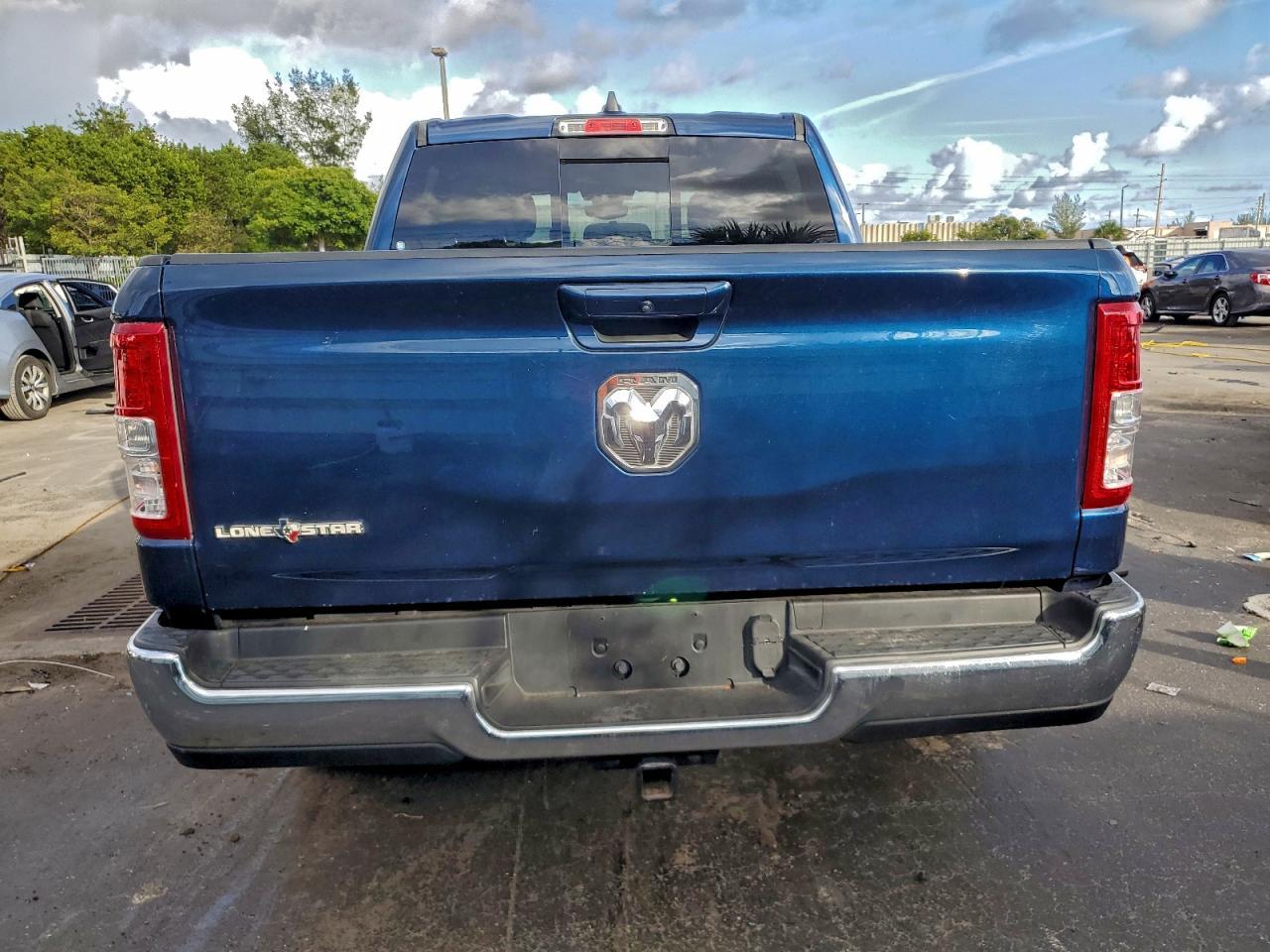 2022 Dodge Ram 1500 big Horn/lone Star