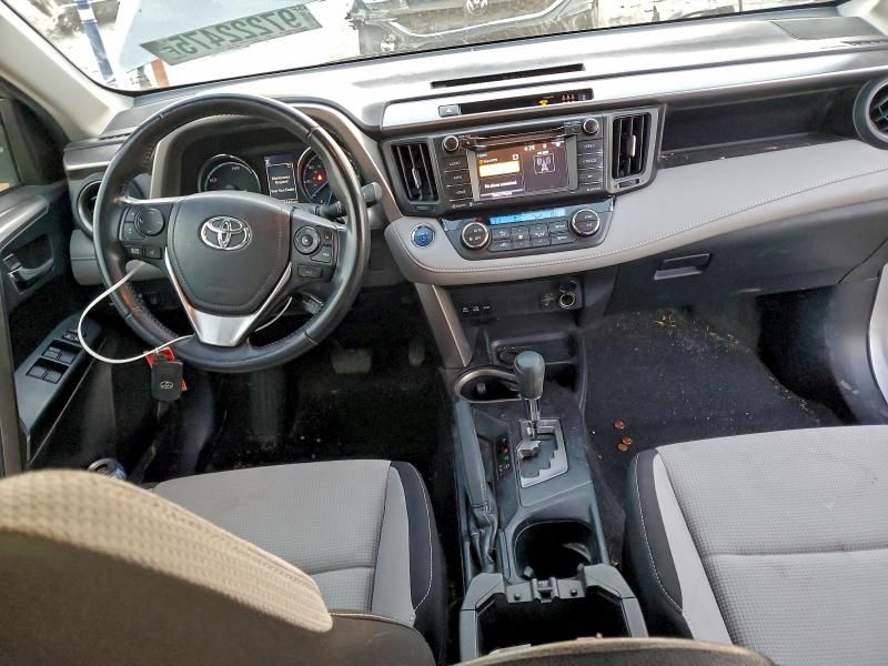 2018 Toyota Rav4 hv le