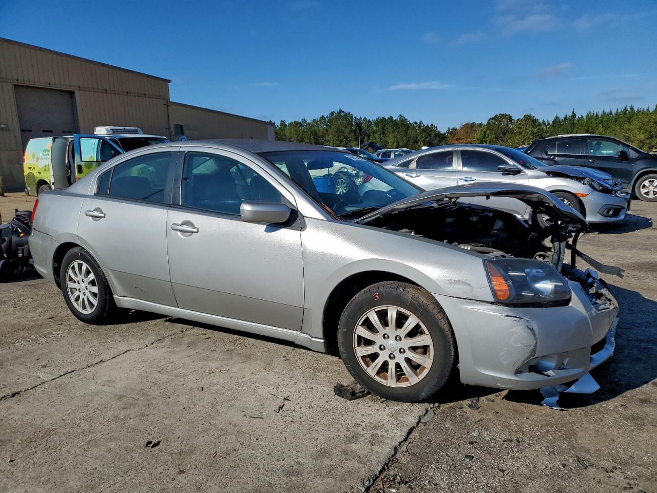 2011 Mitsubishi Galant fe