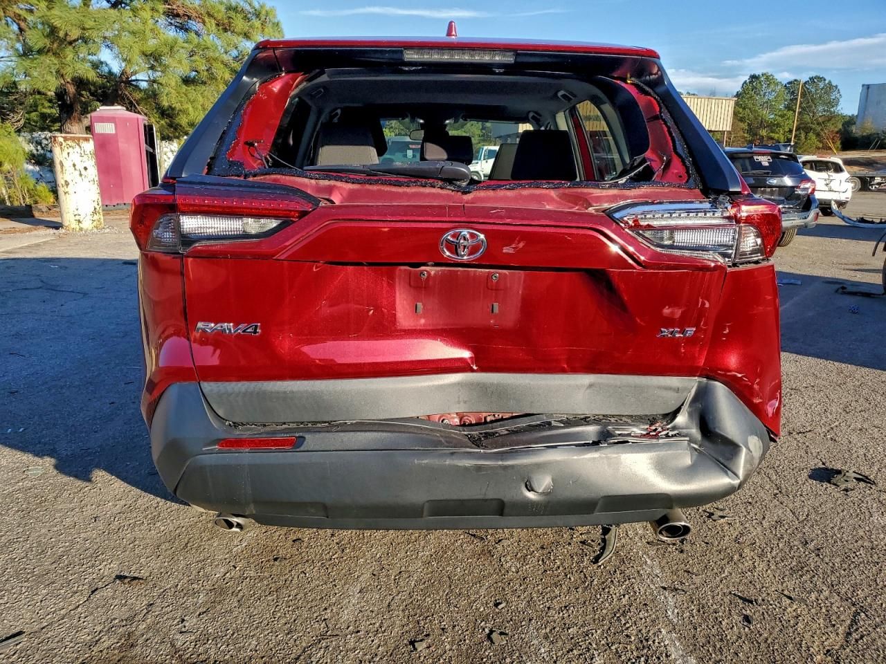 2022 Toyota Rav4 xle